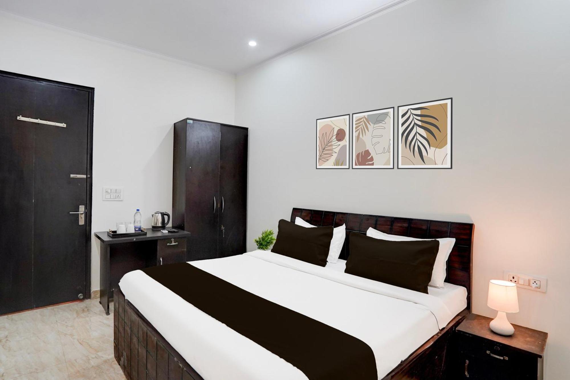 Apartamento Super Townhouse Sector 53 Golf Course Road Gurgaon Exterior foto